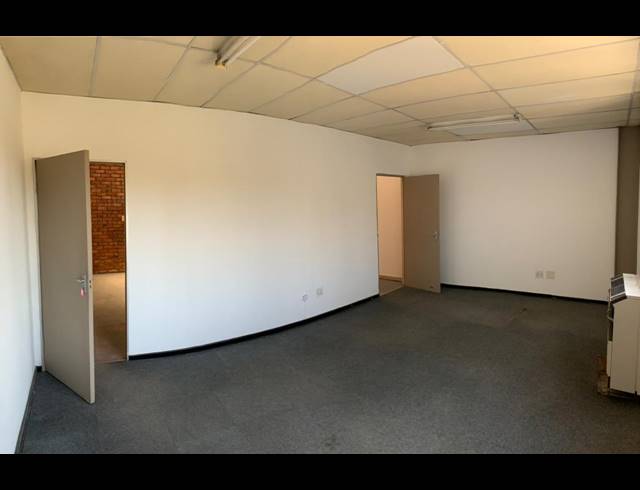 195M² WAREHOUSE TO LET IN STRIJDOMPARK